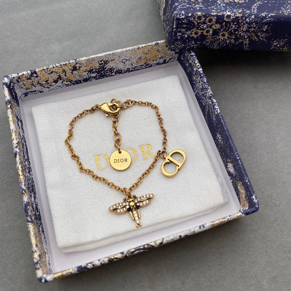 Anum Bags Dir Necklaces 043