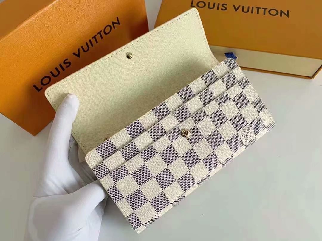 Anum Bags Wallet LUV 138