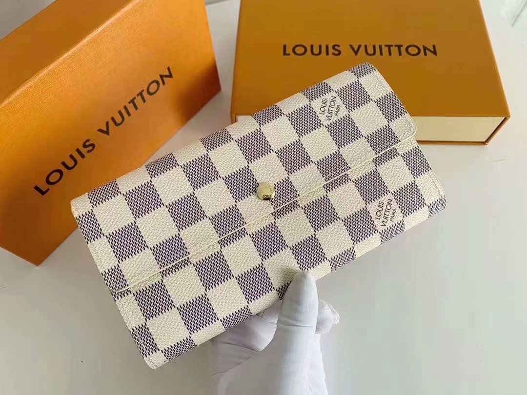 Anum Bags Wallet LUV 138