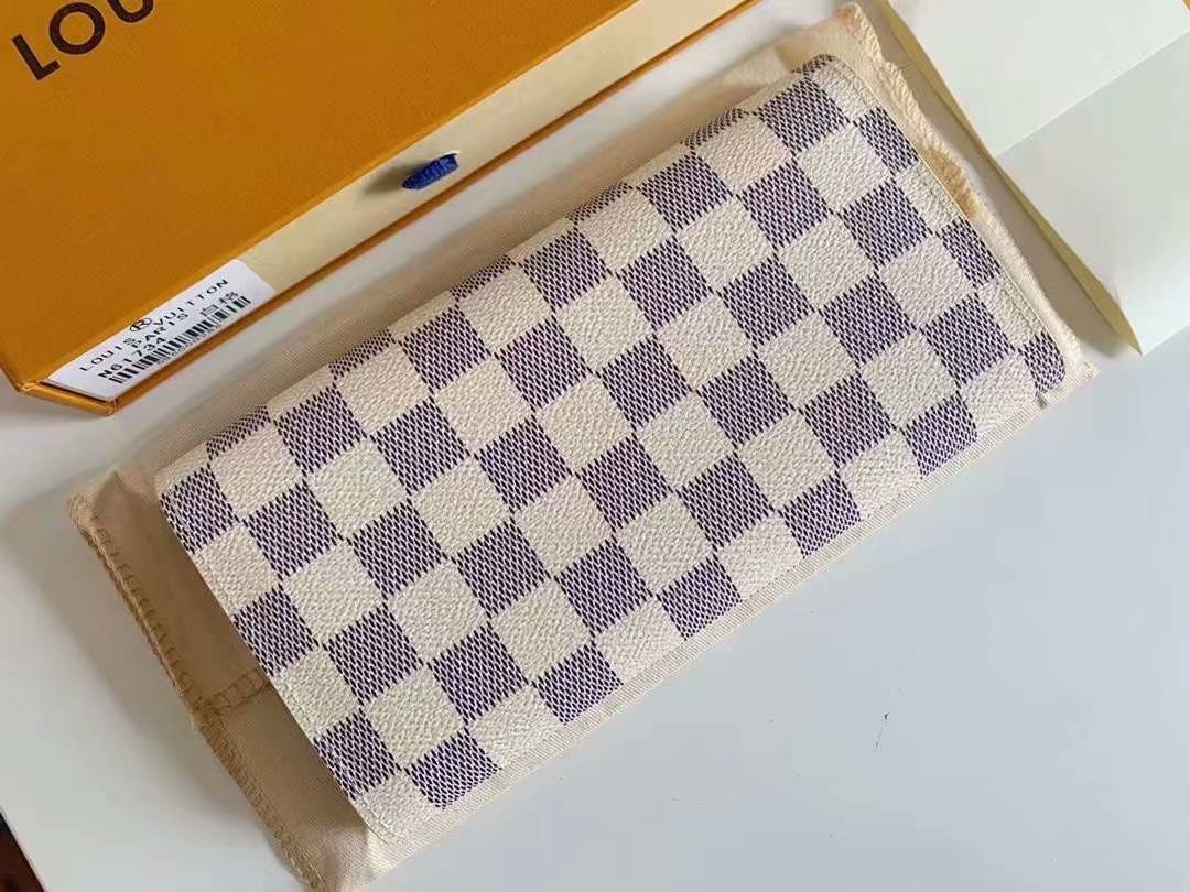 Anum Bags Wallet LUV 138