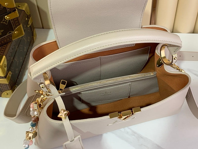Anum Bags ln Luxury Bag --56937