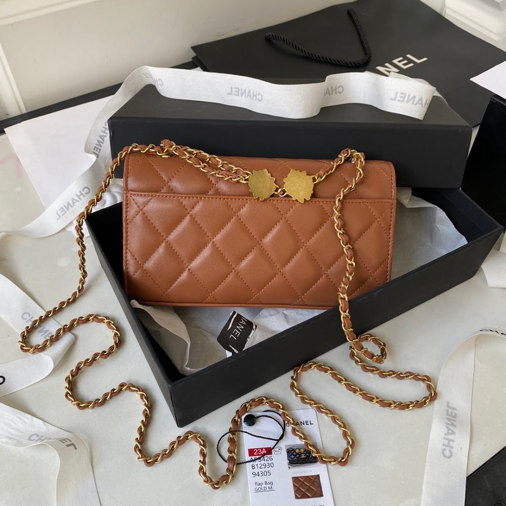 new-luxury-designer-bags-nm20635