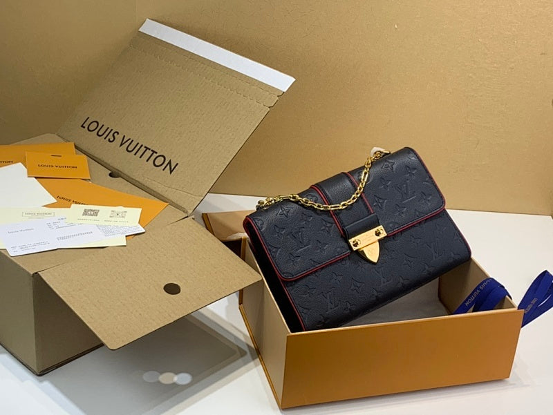 Anum Bags ln Luxury Bag --56014
