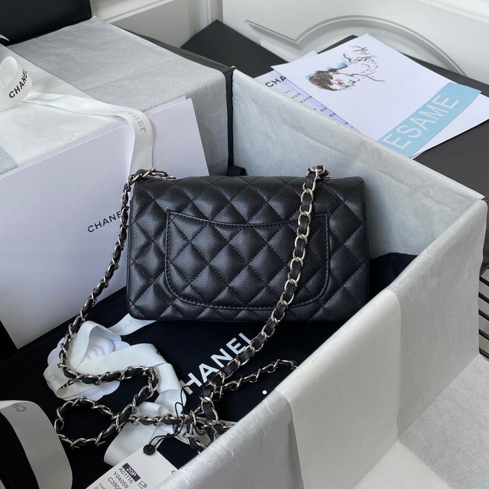 new-luxury-designer-bags-nm20637
