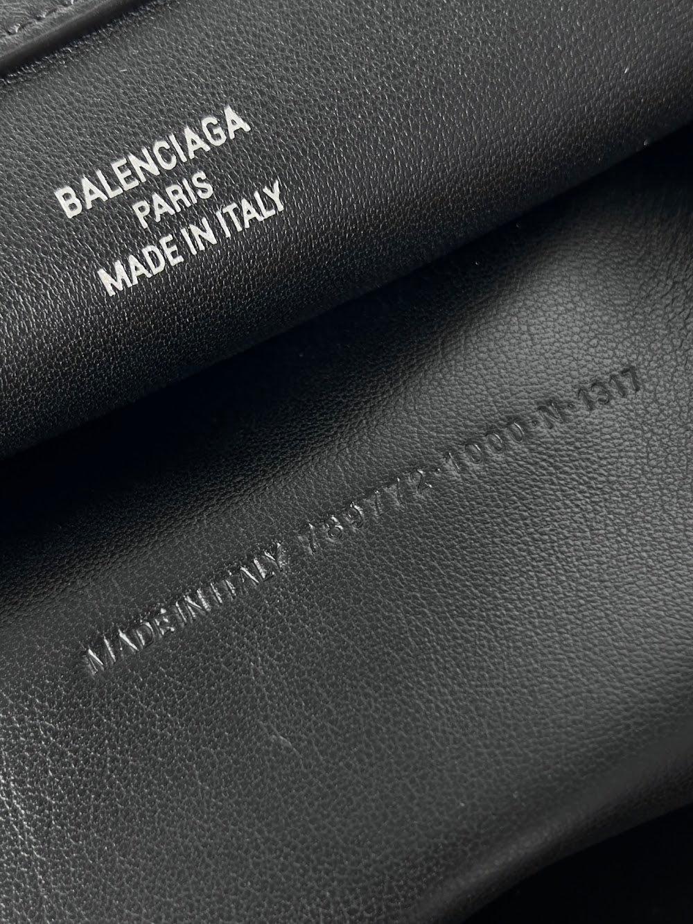 Ezyycart Bags Balenciaga Luxury Bag --110692