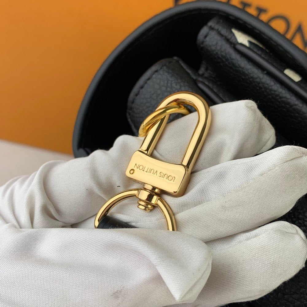Anum Bags ln Luxury Bag --60792