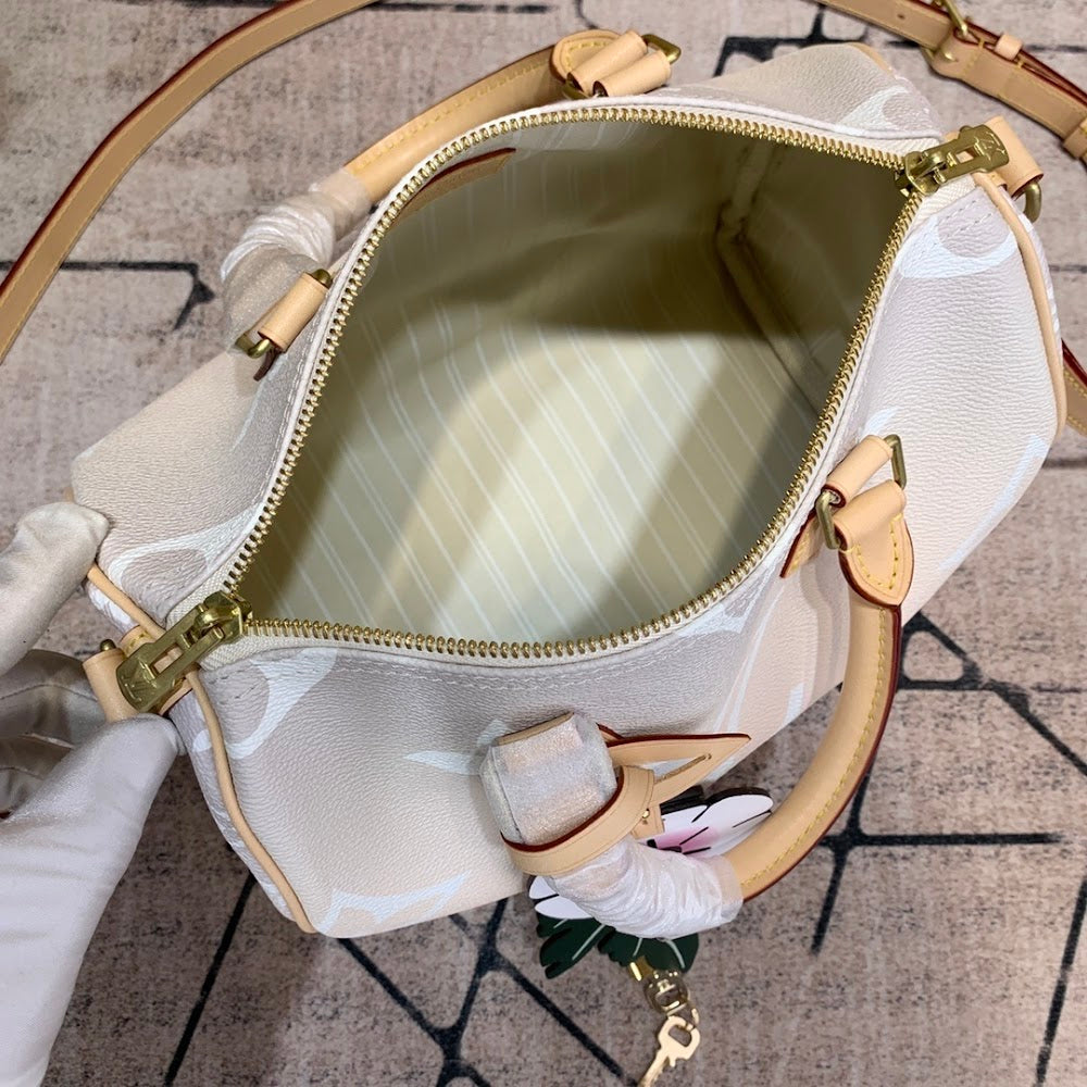 Anum Bags ln Luxury Bag --59831