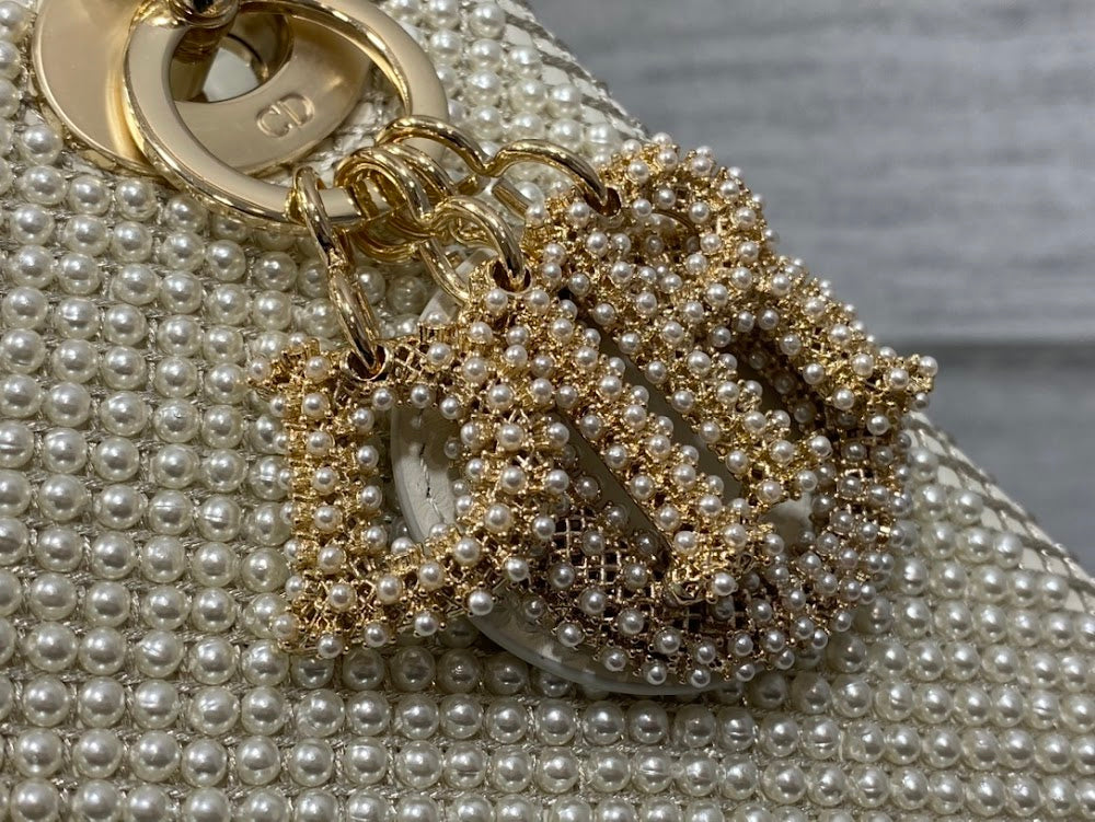 new-luxury-designer-bags-nm16298