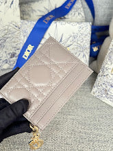 new-luxury-designer-bags-nm7325