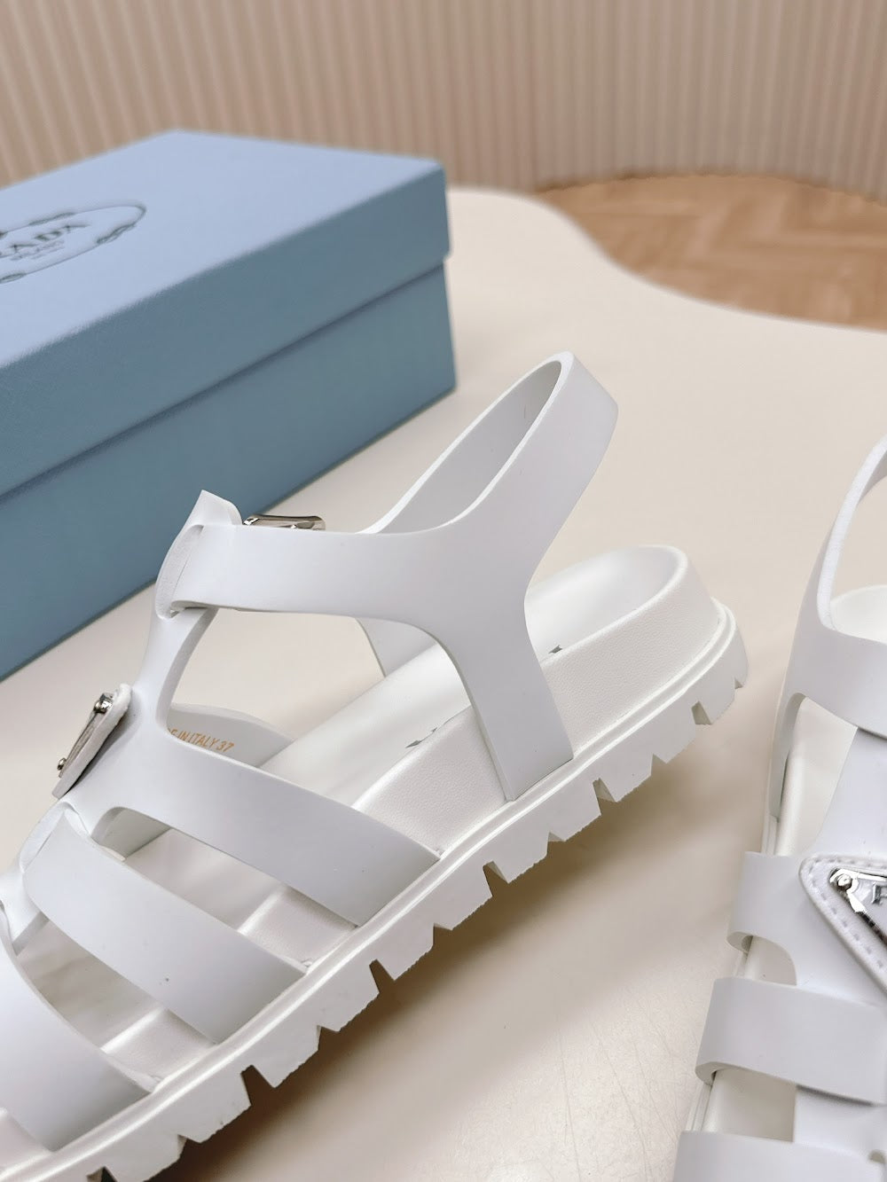 Ezyycart Bags Prada Luxury Heels --52812