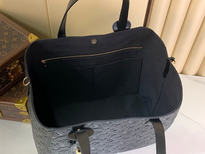 Anum Bags ln Luxury Bag --58431
