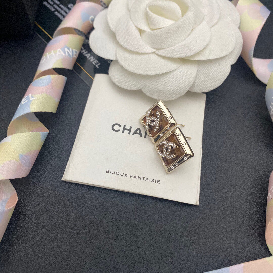Anum Bags Earring CHL 025