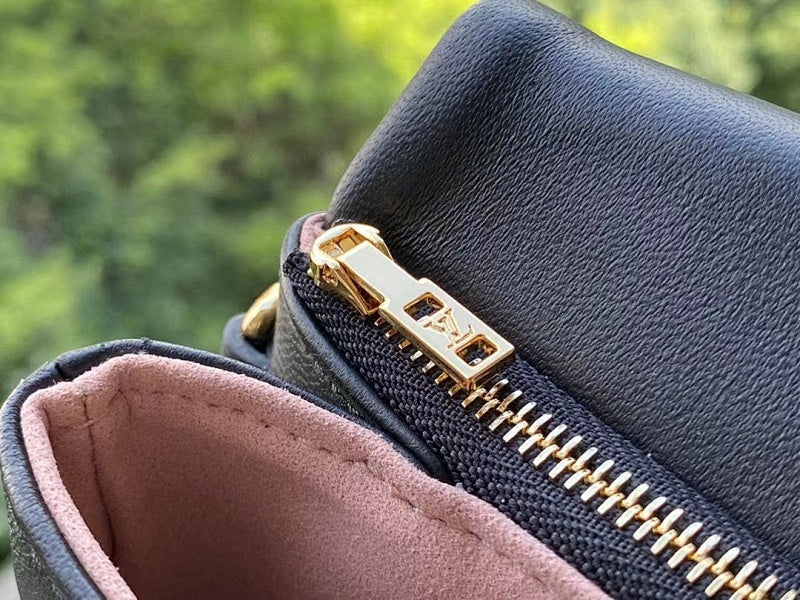 Anum Bags ln Luxury Bag --59963