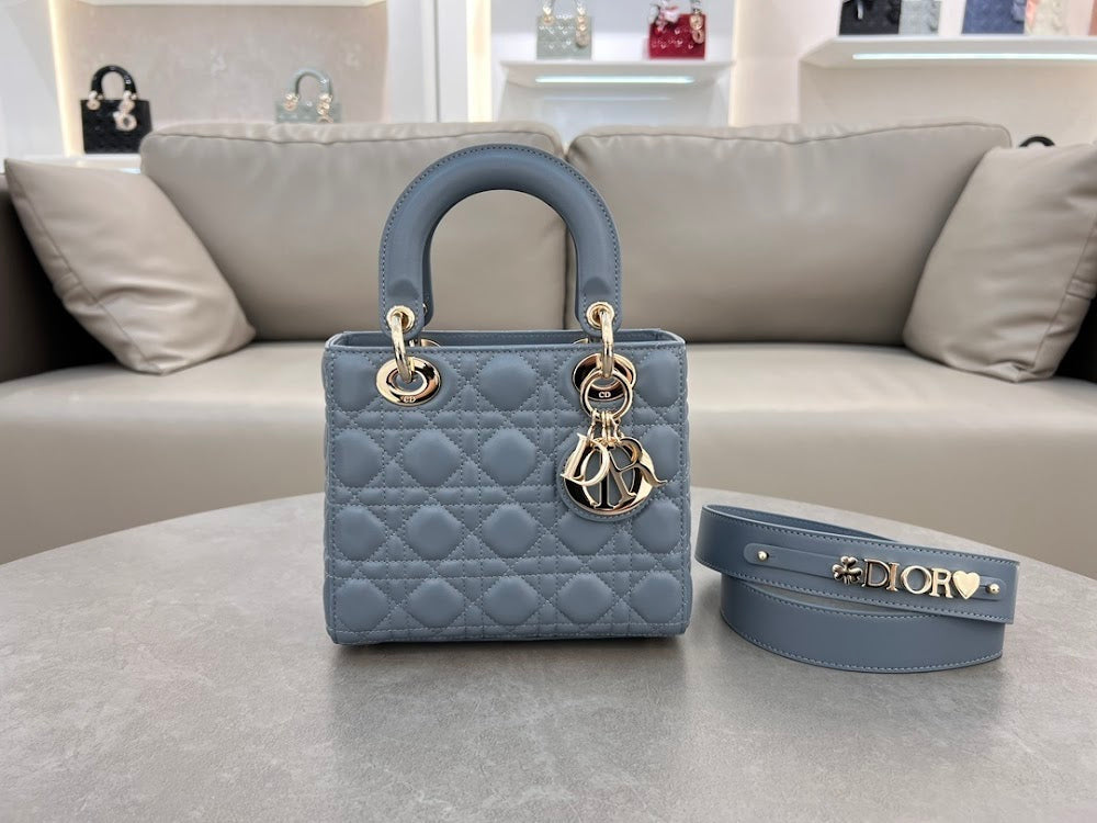 new-luxury-designer-bags-nm16238