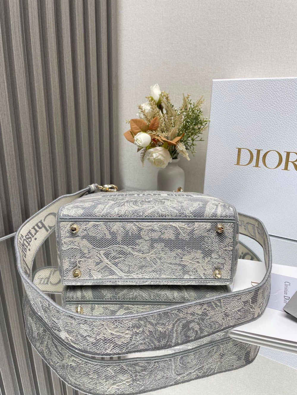 new-designer-premium-bags-nm15926