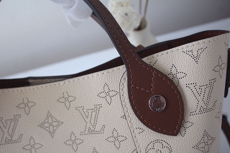 Anum Bags ln Luxury Bag --57005