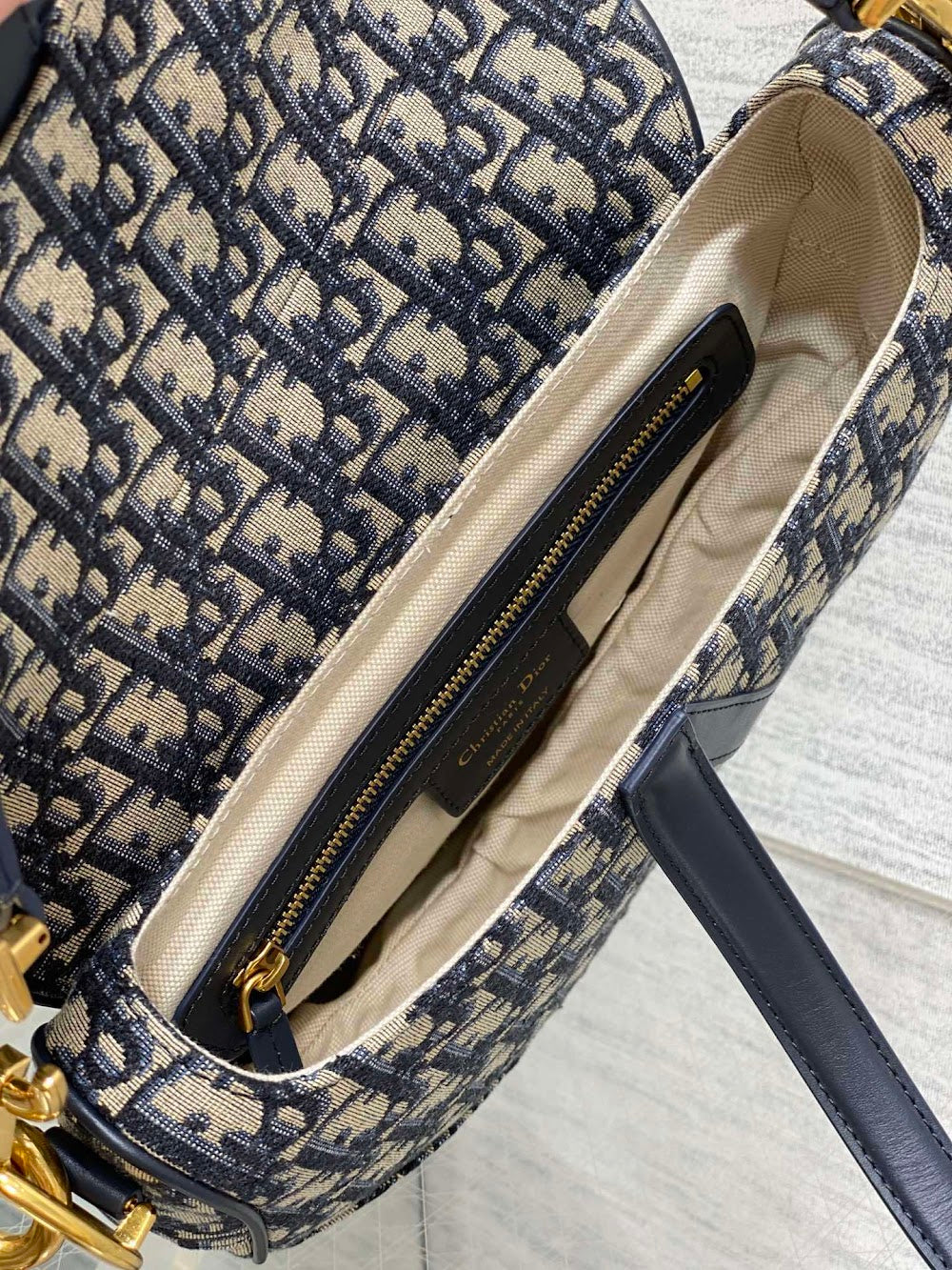 Ezyycart Bags Diorn Luxury Bag --115277