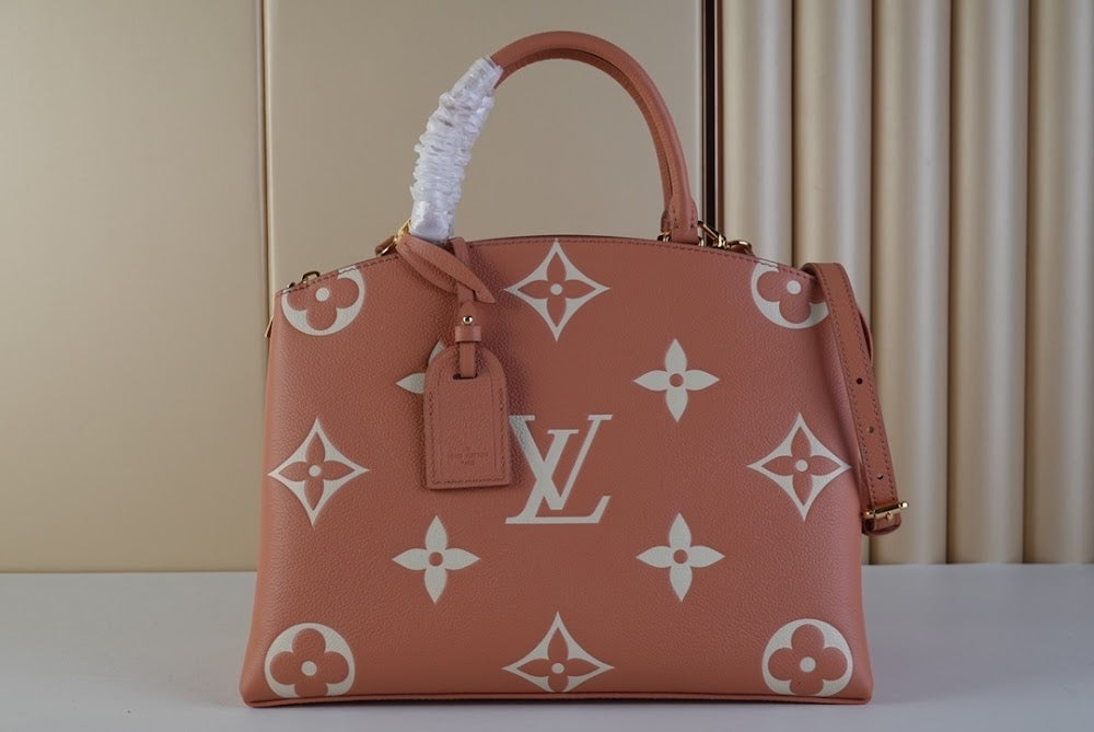 Anum Bags ln Luxury Bag --56524