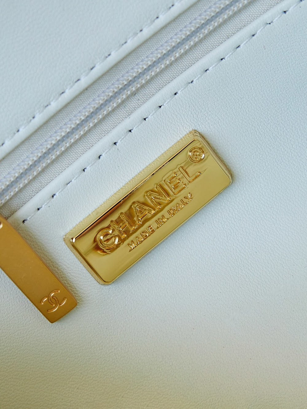 new-luxury-designer-bags-nm20524