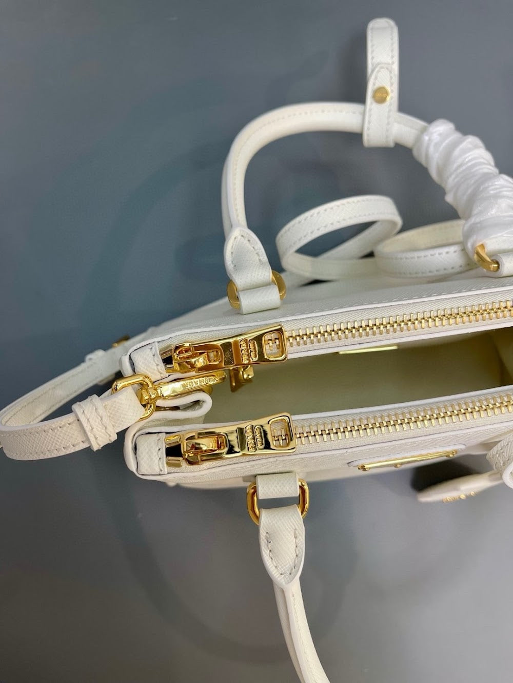 Ezyycart Bags Pradn Luxury Bag --101547