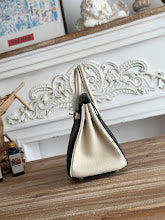 new-designer-premium-bags-nm11441