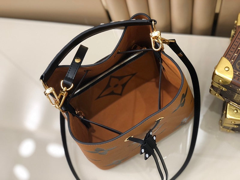 Anum Bags ln Luxury Bag --58175