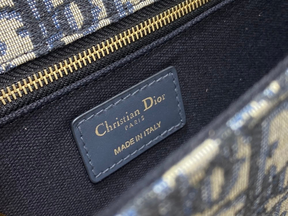 new-designer-premium-bags-nm16137