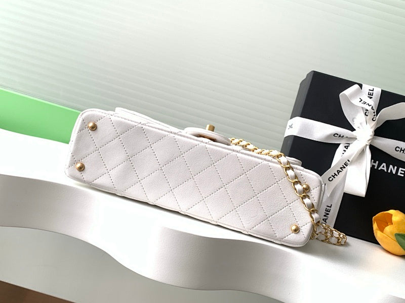 new-luxury-designer-bags-nm9615