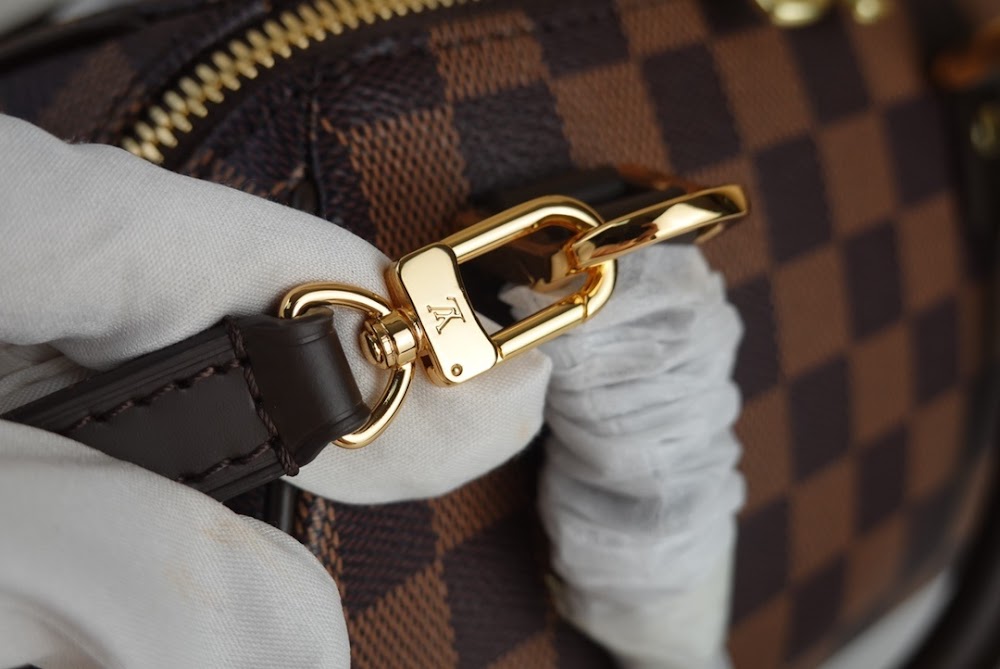 Anum Bags ln Luxury Bag --56469