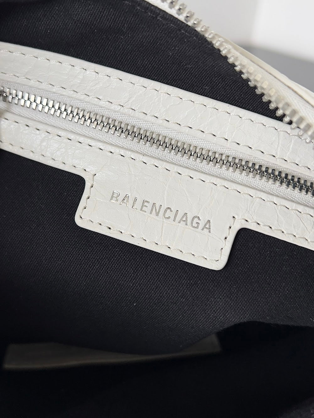 Ezyycart Bags Balenciaga Luxury Bag --111145