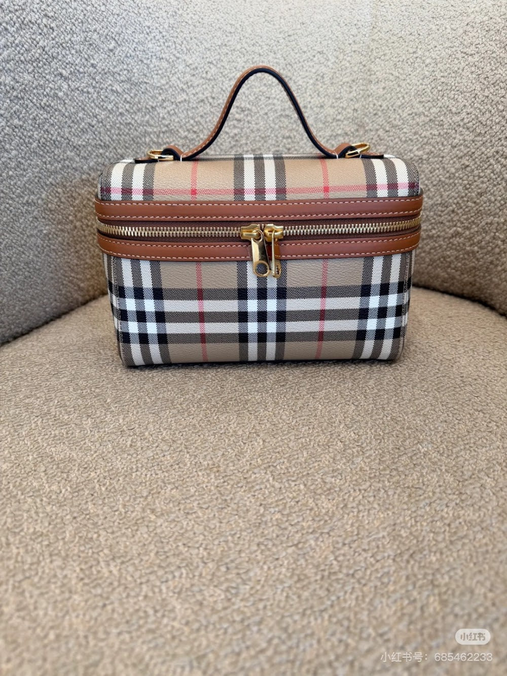 Ezyycart Bags Burberryn Luxury Bag --92892