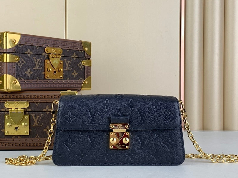 Anum Bags ln Luxury Bag --58300