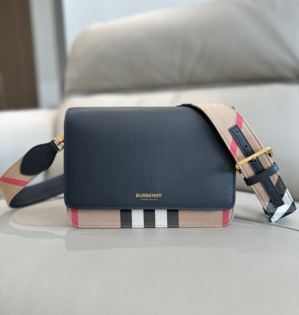 Ezyycart Bags Burberryn Luxury Bag --92934