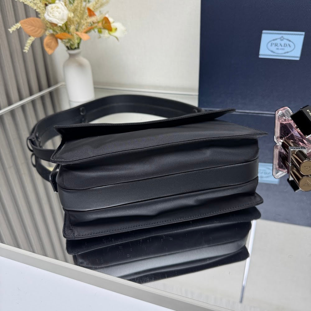 Ezyycart Bags Pradn Luxury Bag --102623