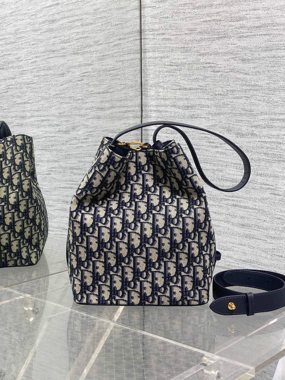 new-luxury-designer-bags-nm16097