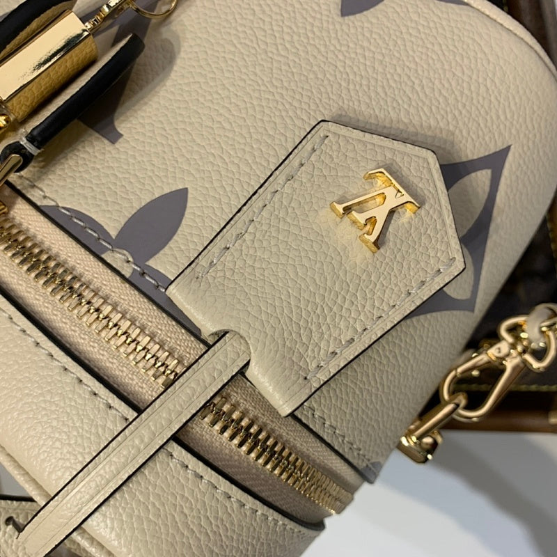 Anum Bags ln Luxury Bag --59439