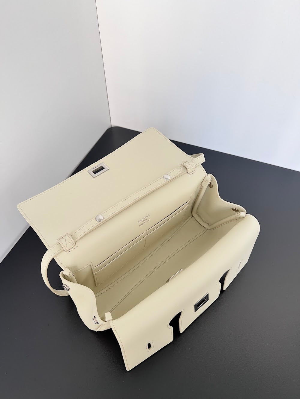 Ezyycart Bags Balenciaga Luxury Bag --111513