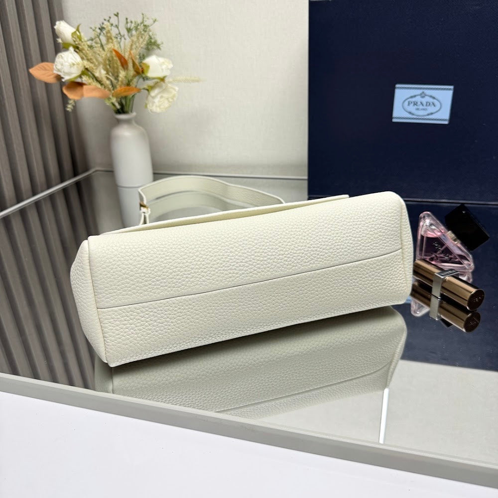 Ezyycart Bags Pradn Luxury Bag --102416