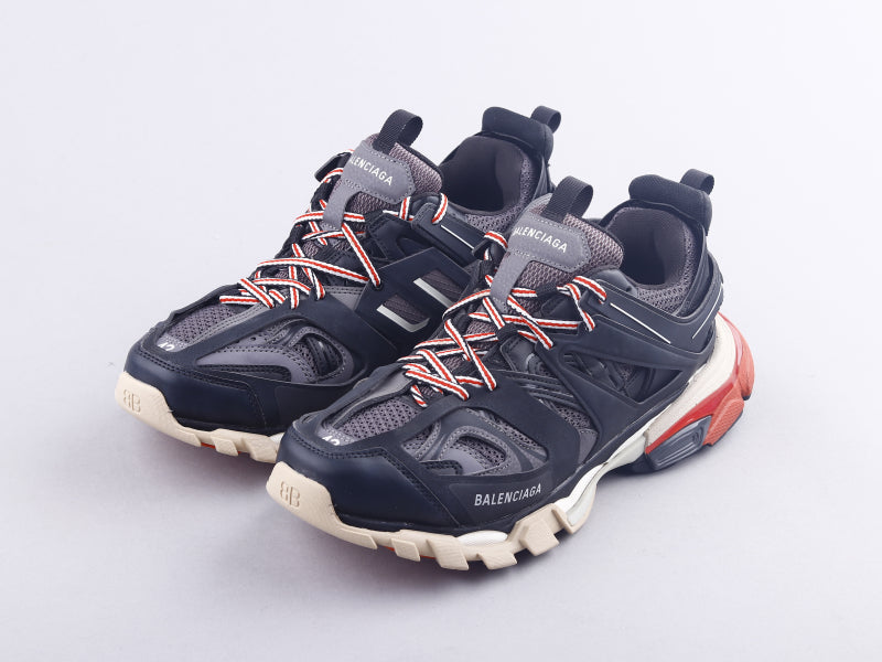 Ezyycart Bags Bla Track Three Generations Sneaker