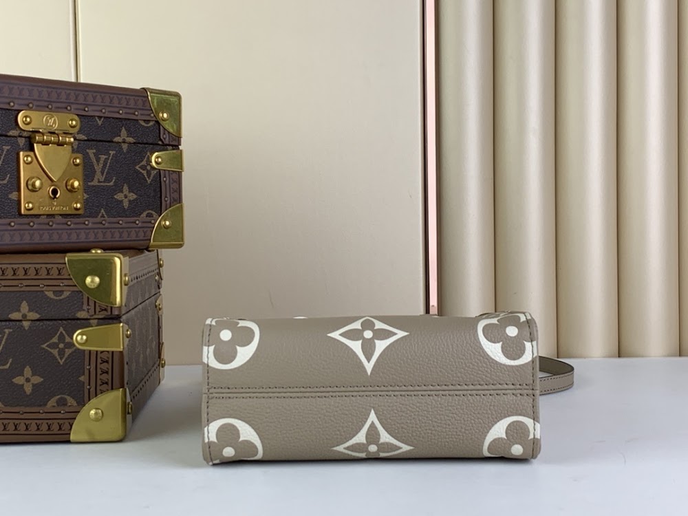 Anum Bags ln Luxury Bag --58587