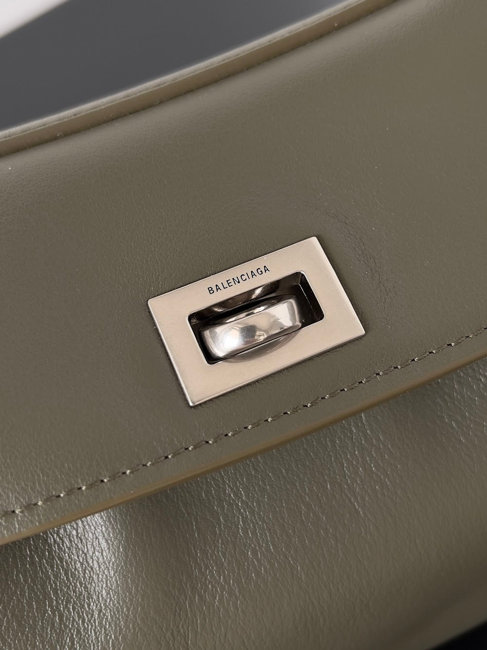 Ezyycart Bags Balenciaga Luxury Bag --110649
