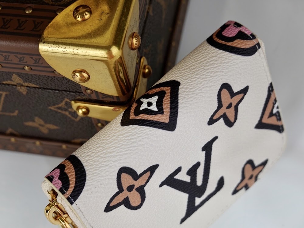 Anum Bags ln Luxury Bag --60326