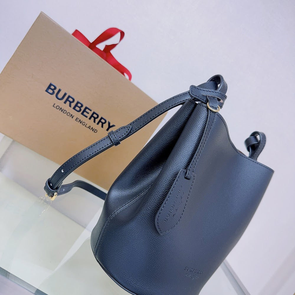 Ezyycart Bags Burberryn Luxury Bag --92411