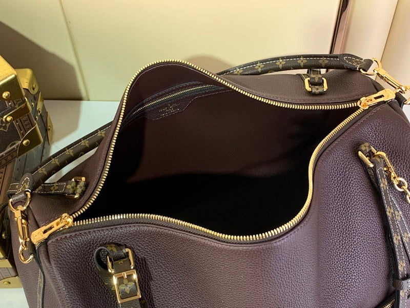 Anum Bags ln Luxury Bag --56741