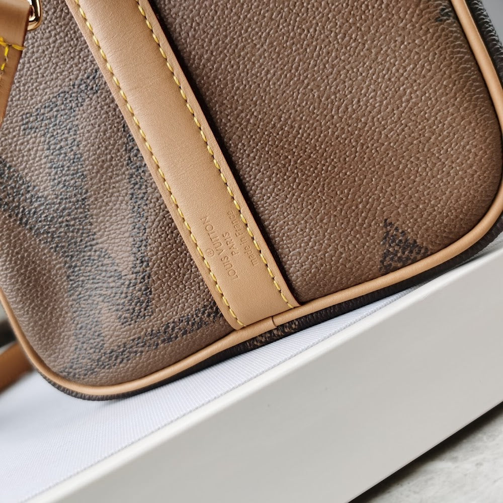 Anum Bags ln Luxury Bag --60590