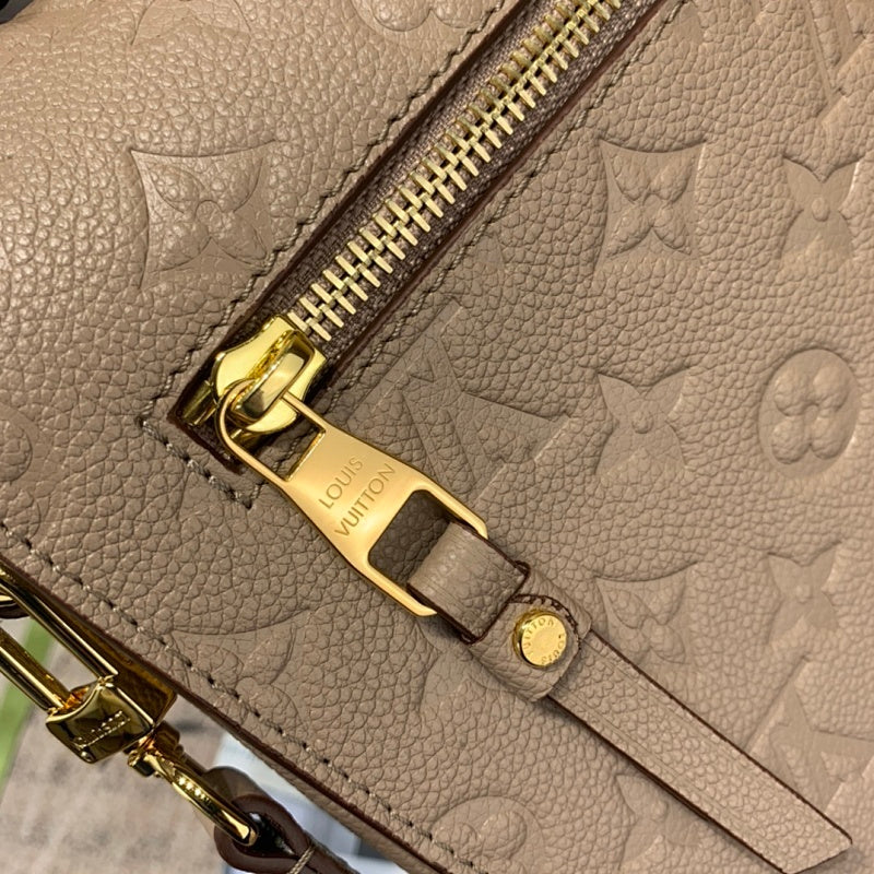 Anum Bags ln Luxury Bag --59111