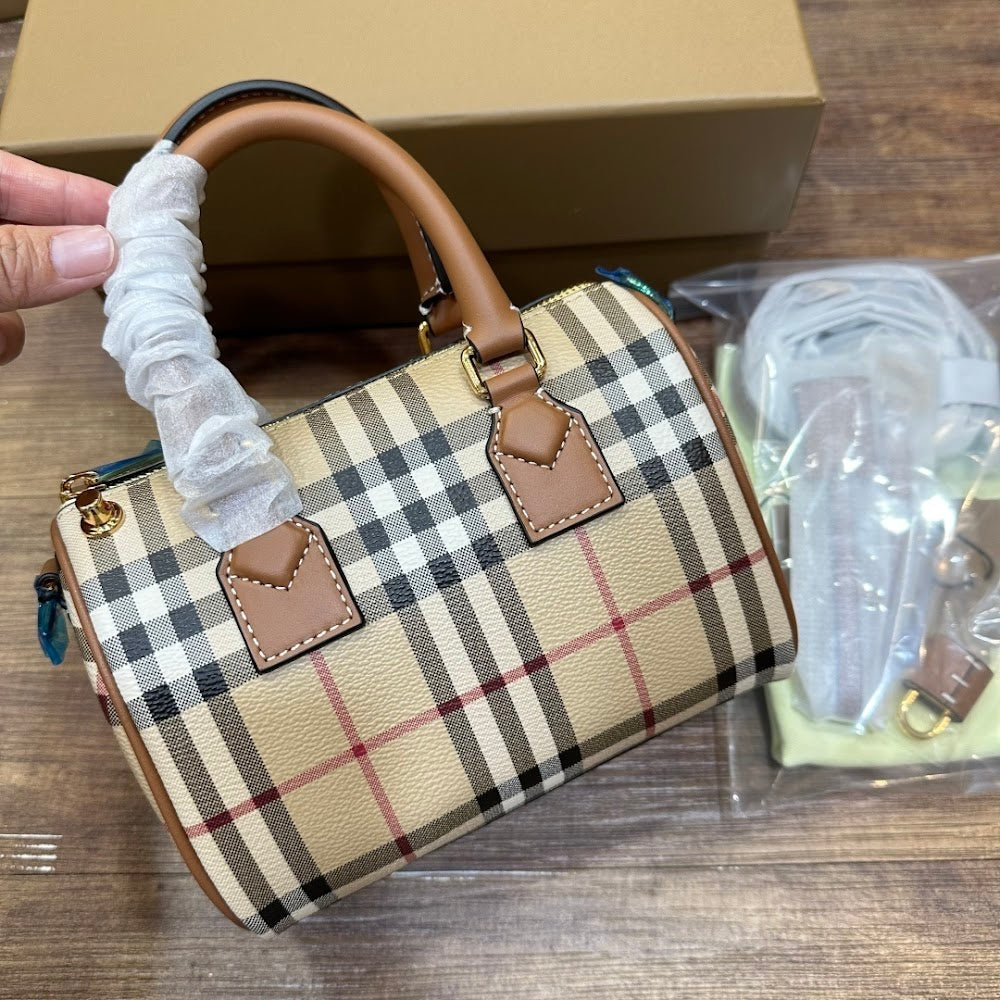 Ezyycart Bags Burberryn Luxury Bag --91752