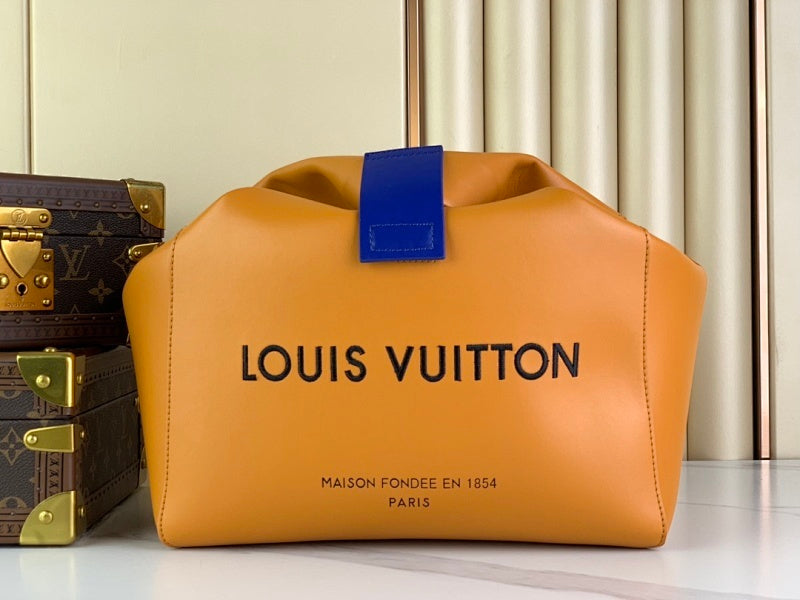 Anum Bags ln Luxury Bag --56322