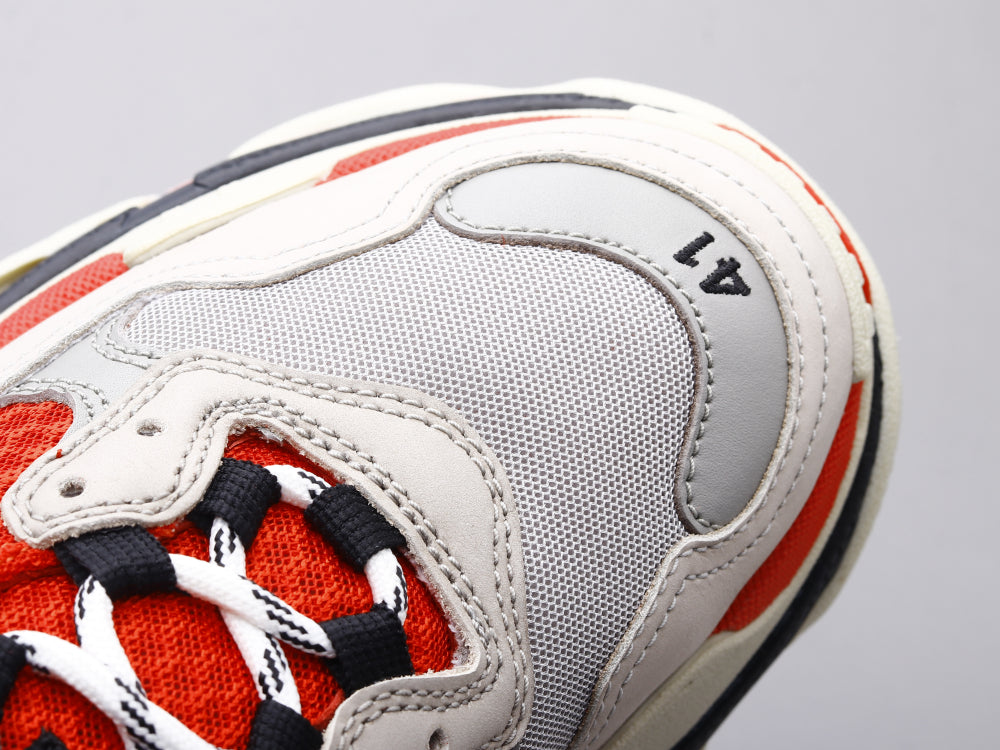 Ezyycart Bags Bla Triple S Gray and Red Sneaker