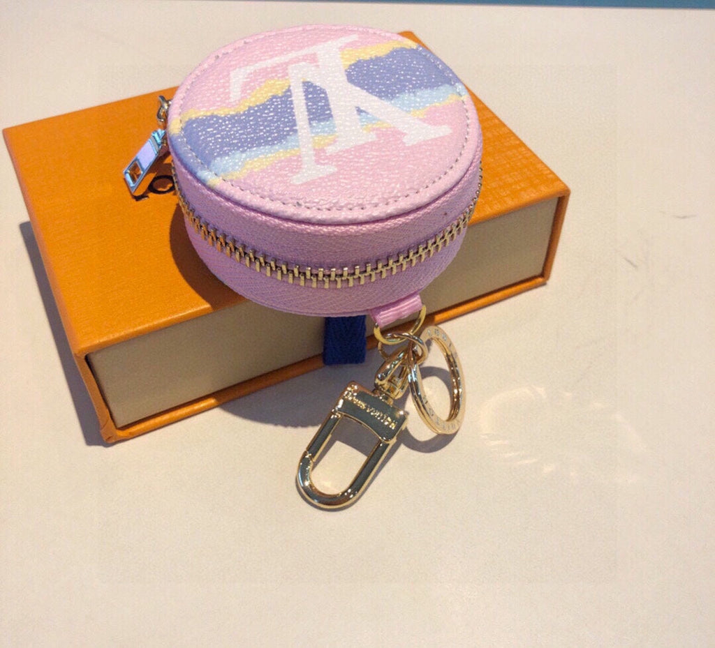 Anum Bags MO -Keychains LUV 061